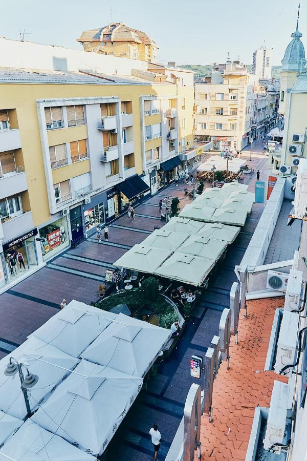 Cubic Central Lux Ni エクステリア 写真